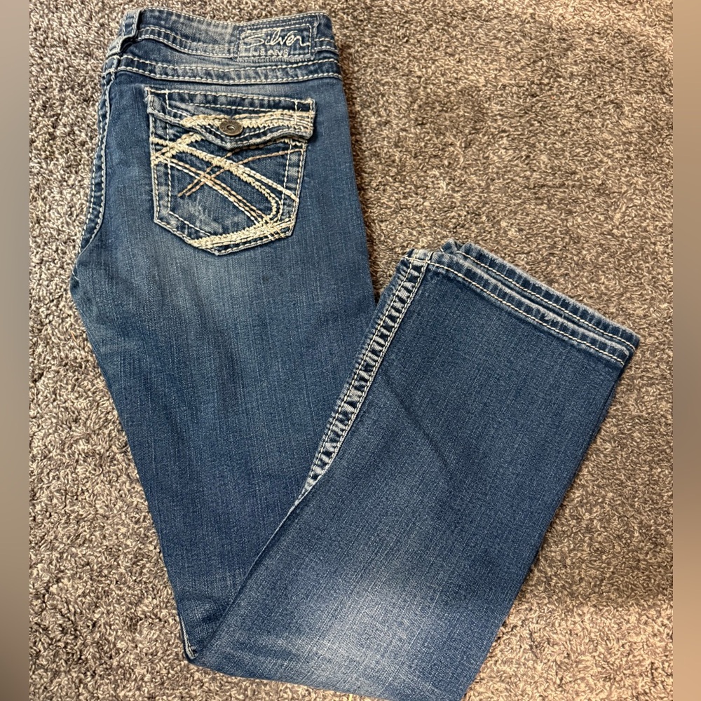 Silver jeans pioneer bootcut distressed low rise jeans 29 short